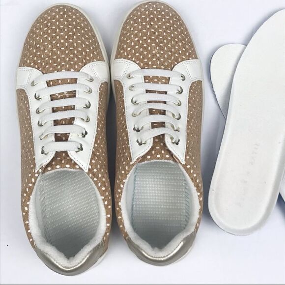 Kelly and Katie Women’s Slip On Sneakers Size 8 - Picture 3 of 14